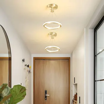 Eju lampas vienkārši moderns griestu lustra trīs galvas lampas krāsu var samainīt neierobežoti sadzīves garderobe dzīvojamā istaba guļamistaba